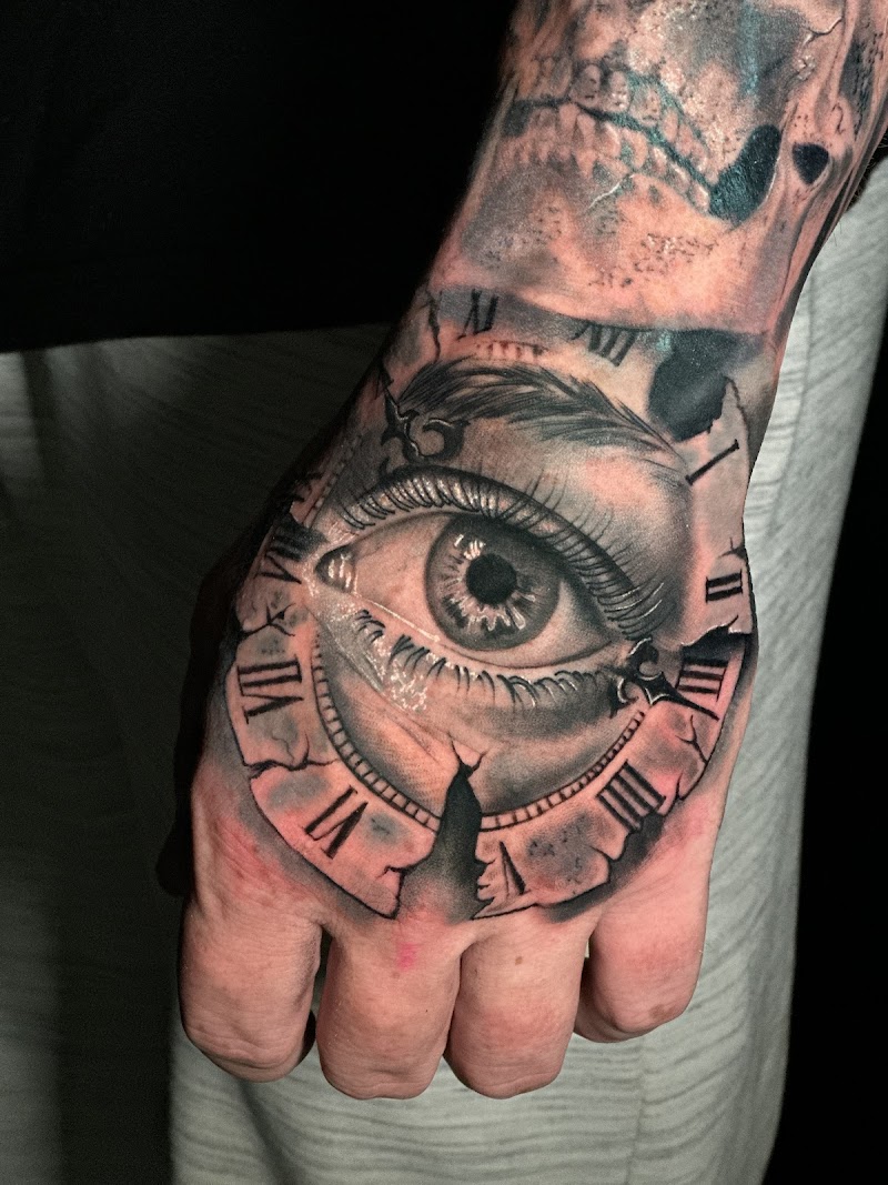 Apollo Tattoo Shop cover image