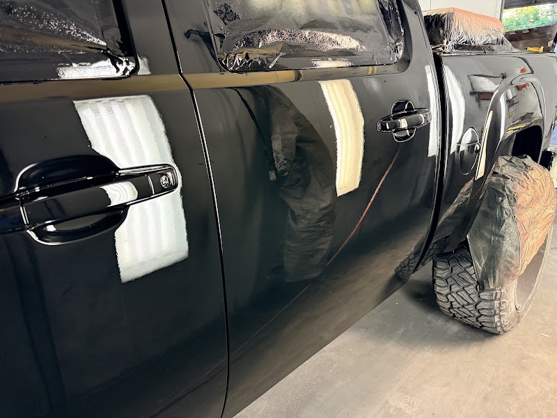 Maaco Auto Body Shop & Painting cover image