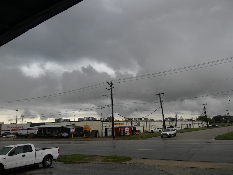 Read's Auto Collision cover image