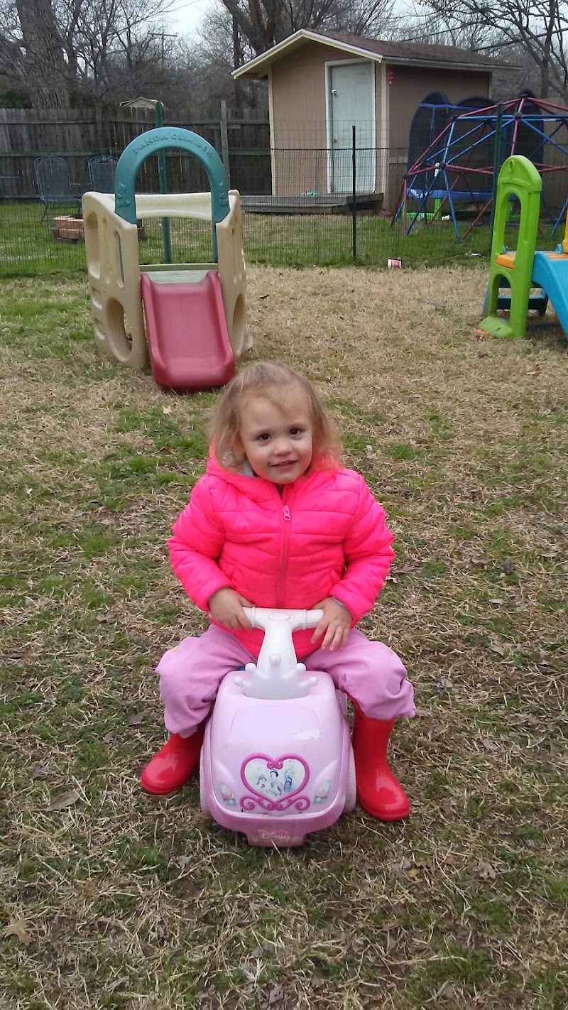 Libélula Spanish School cover image