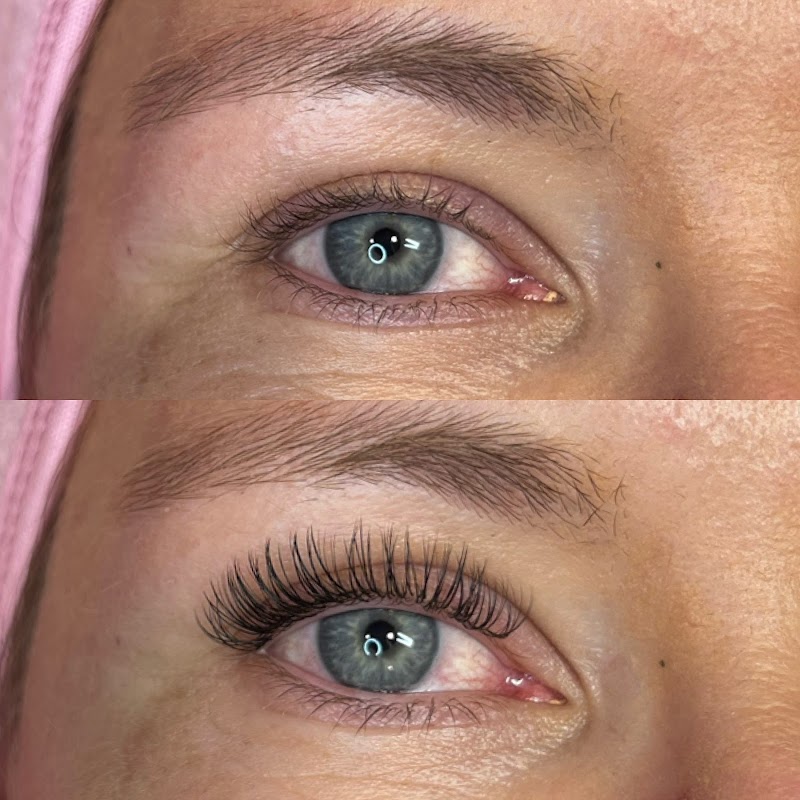 Lash & Brow Art Studio cover image