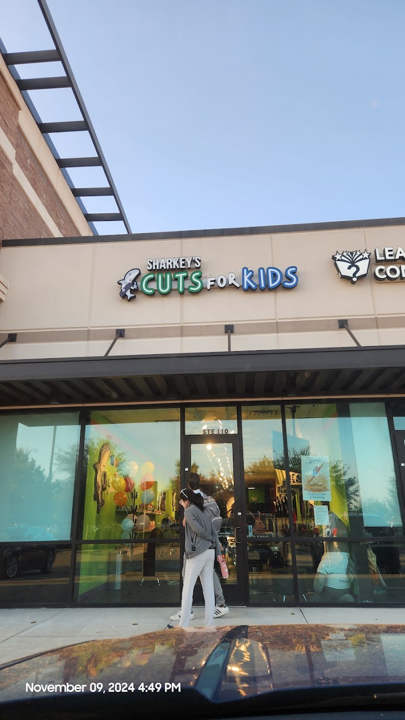 Sharkey's Cuts for Kids - Sugar Land cover image