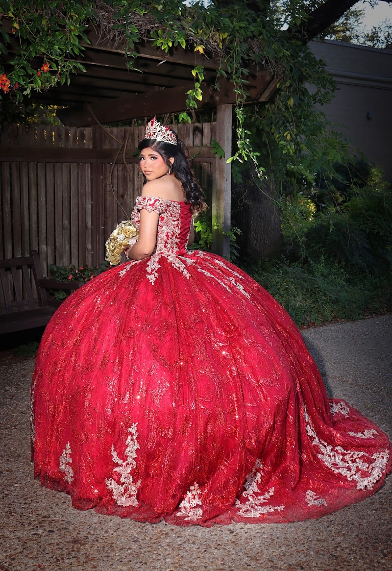 Kendra's Beauty & Photo Room cover image