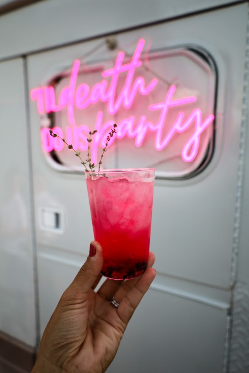 Off The Wagon Mobile Bar | Bartender cover image