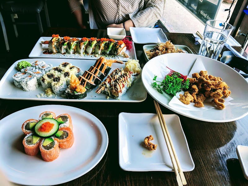 Naru Sushi Japanese Restaurant cover image