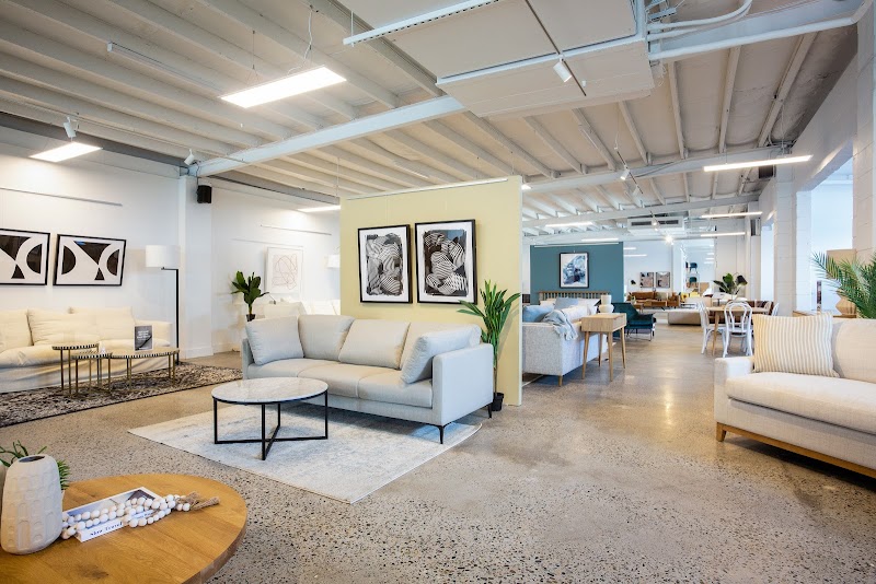 Lounge Lovers Bundall cover image