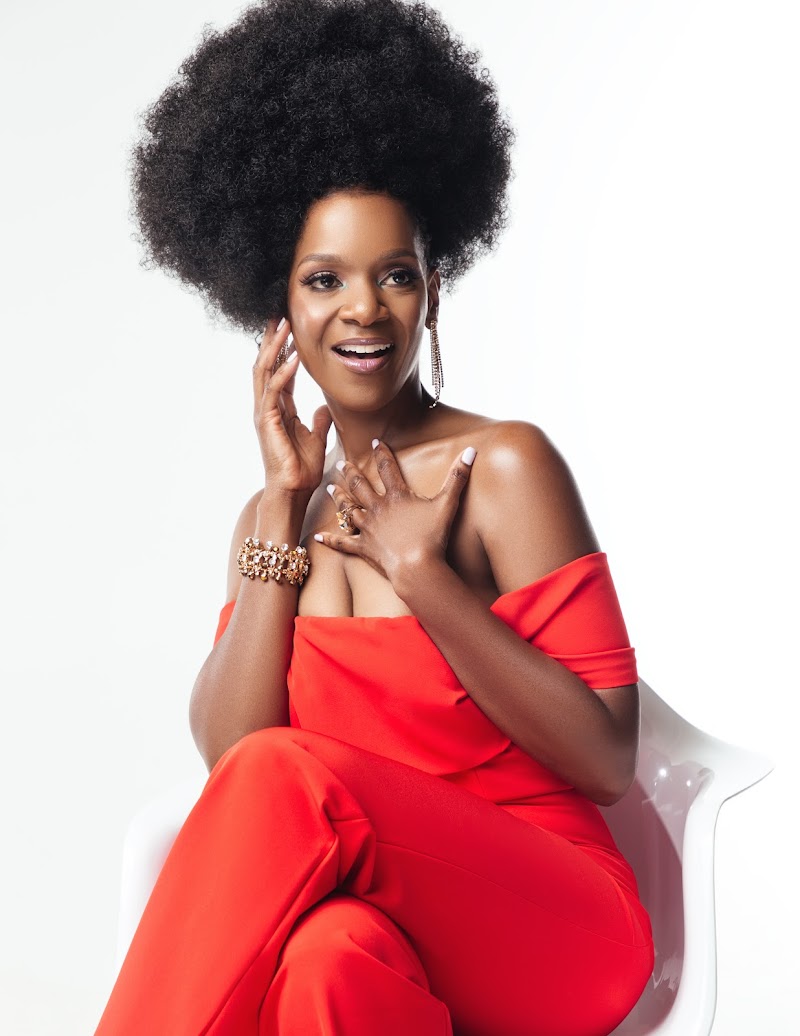 Leslie Andrews Photography cover image