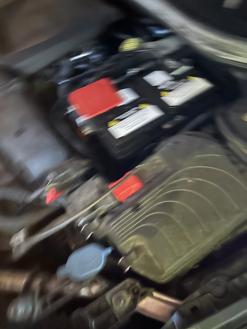 Sacramento Emergency Roadside Towing and Car Batteries cover image