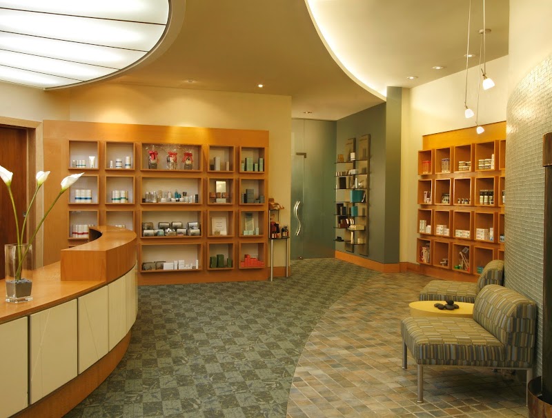 Au Naturel Spa cover image