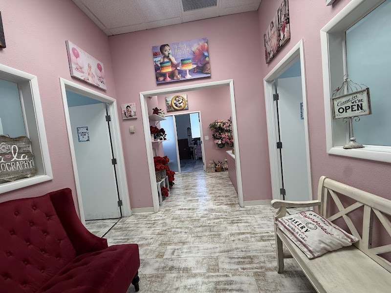 LaLa Photography cover image