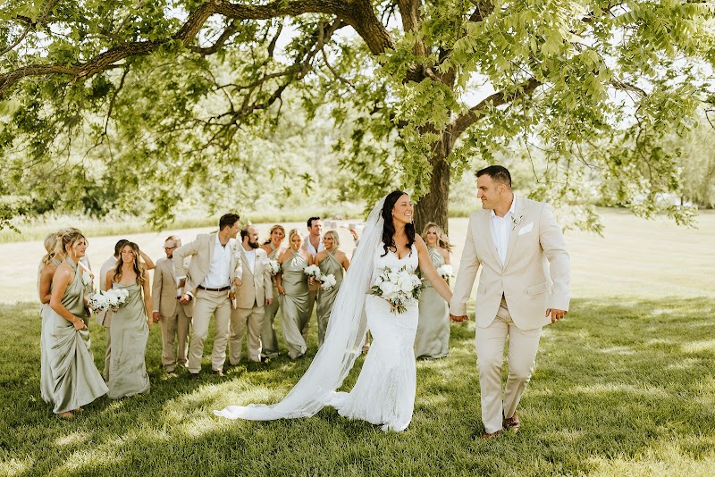 Elmwood Photography cover image