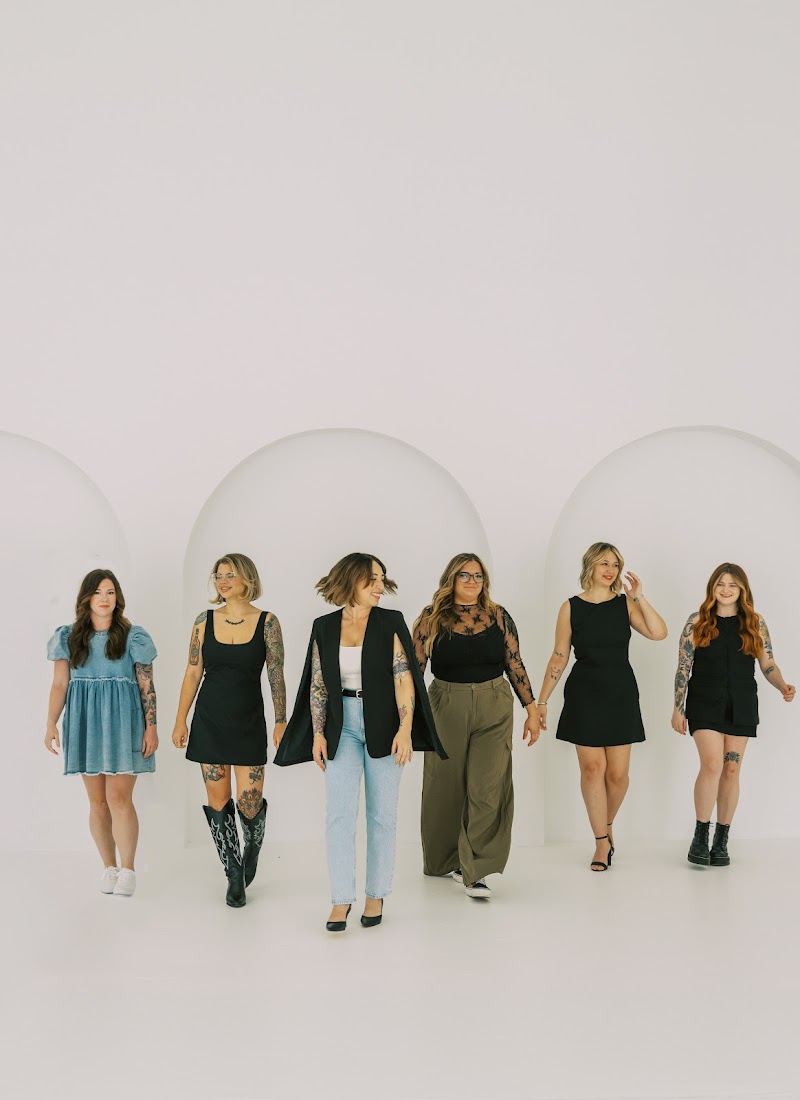 Hello Lovely Salon and Boutique cover image