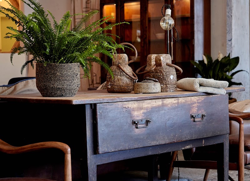 Big Daddy's Antiques cover image