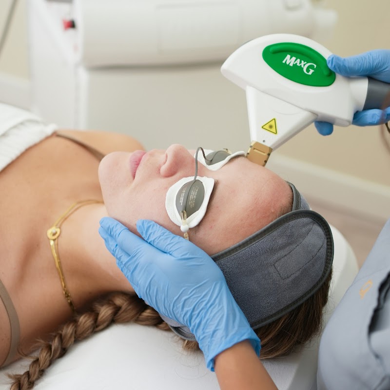 Renue Med Spa cover image