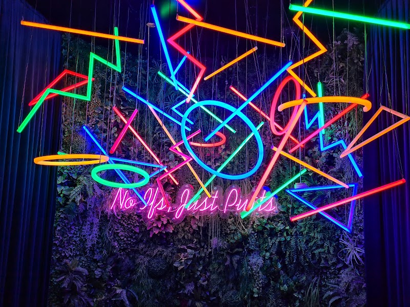 Holey Moley Golf Club Darlinghurst cover image