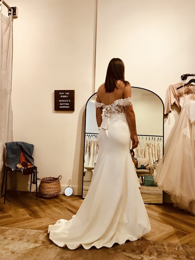 Elegance Alterations & Tailoring cover image