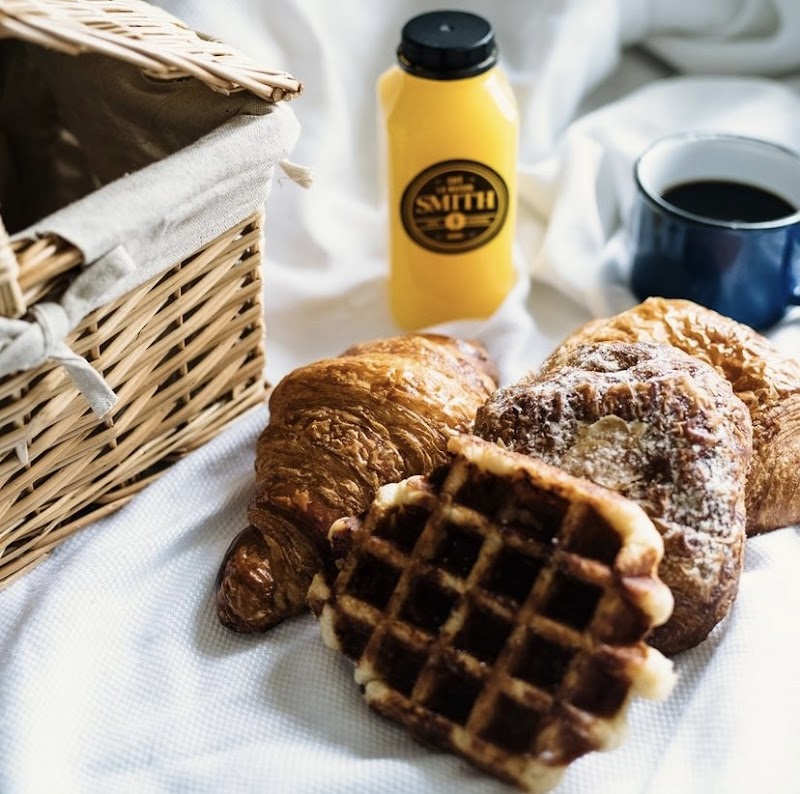 Café La Maison Smith Notre-Dame cover image