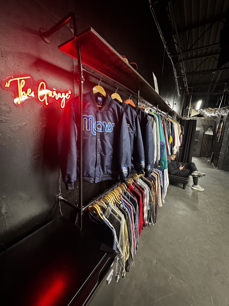 The Garage: Premium Vintage cover image