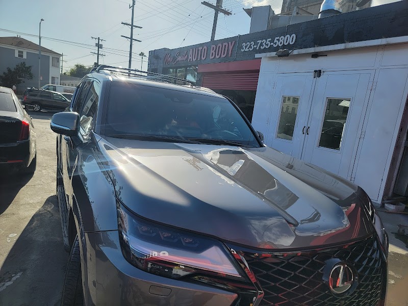 New Smile Auto Body cover image