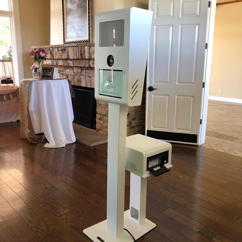 SmartShot Photo Booths cover image