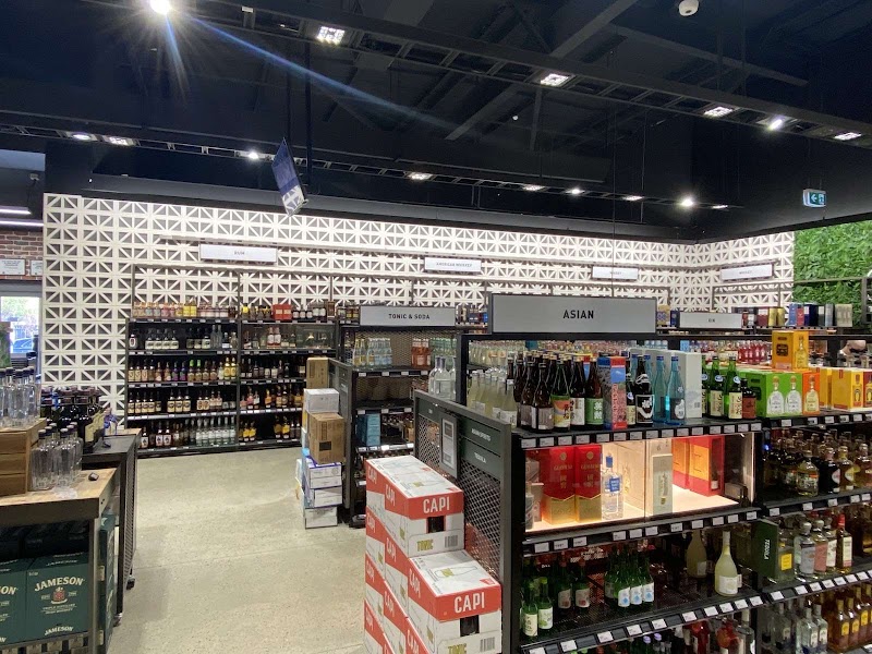 Dan Murphy's Hyde Park cover image