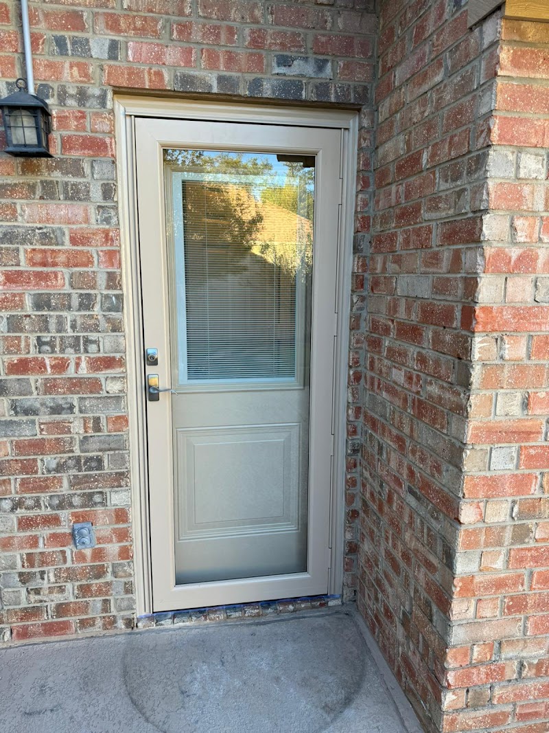 Hank's Handyman Service cover image