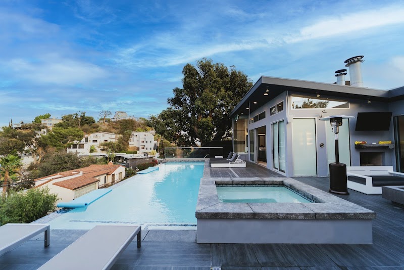 Premier Villa Rentals Los Angeles cover image