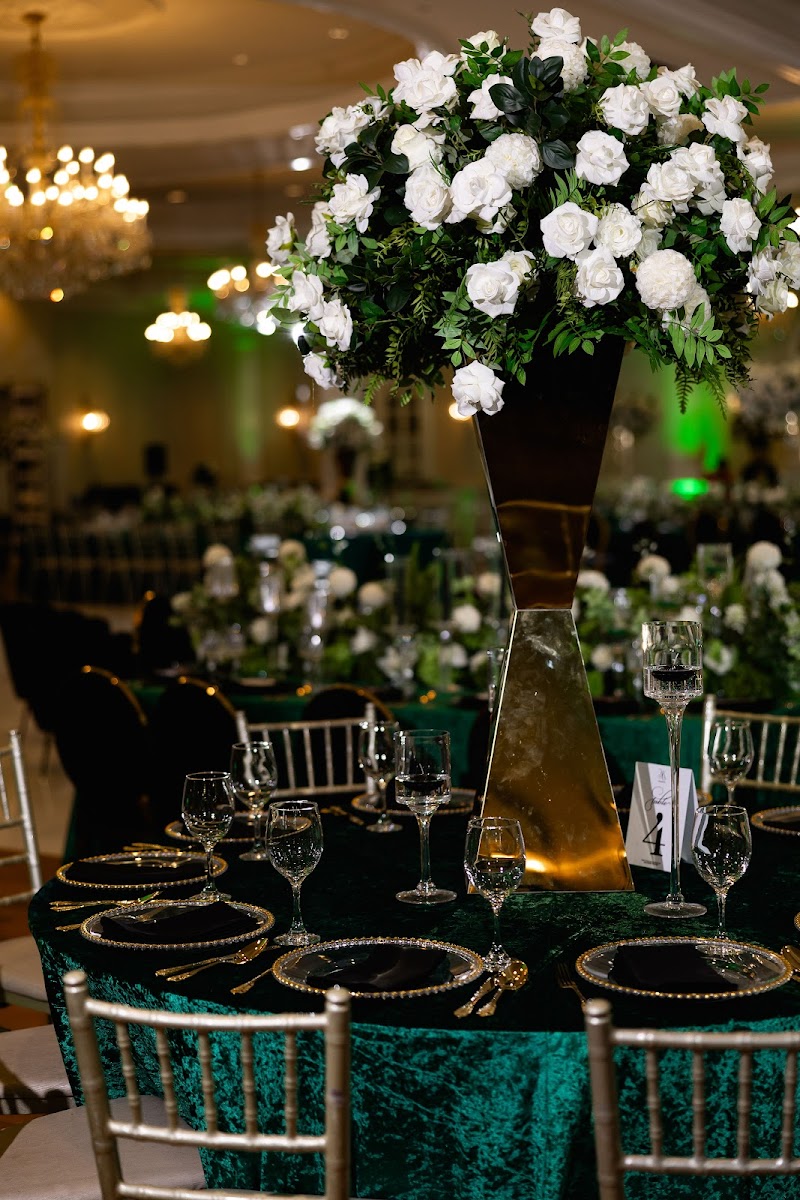 M2M Luxury Creations cover image