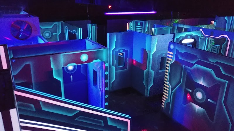 Q-ZAR Laser Tag cover image