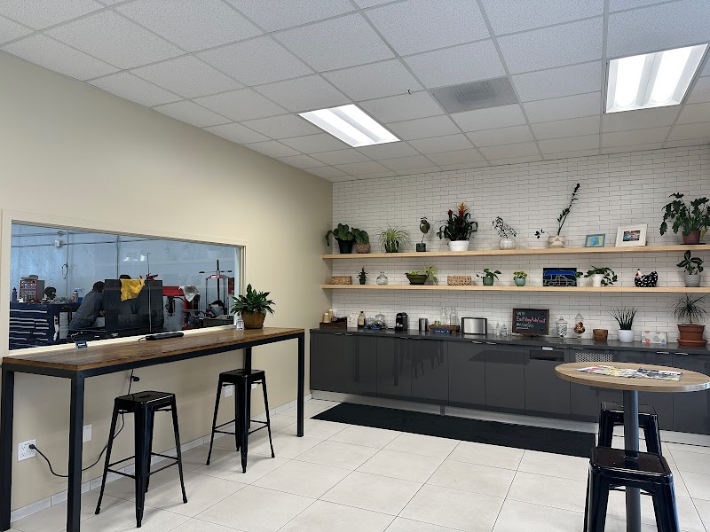 Earthling Hybrid & EV Repair cover image