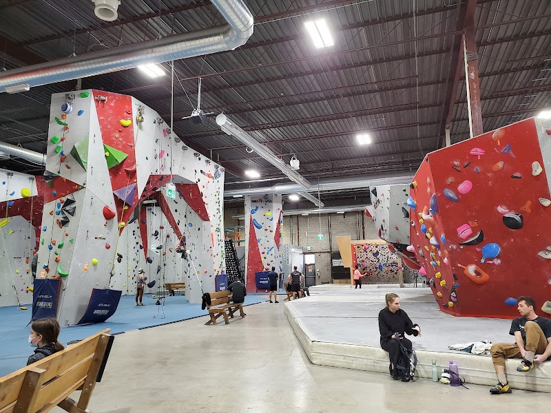 Boulderz Etobicoke Climbing Centre cover image