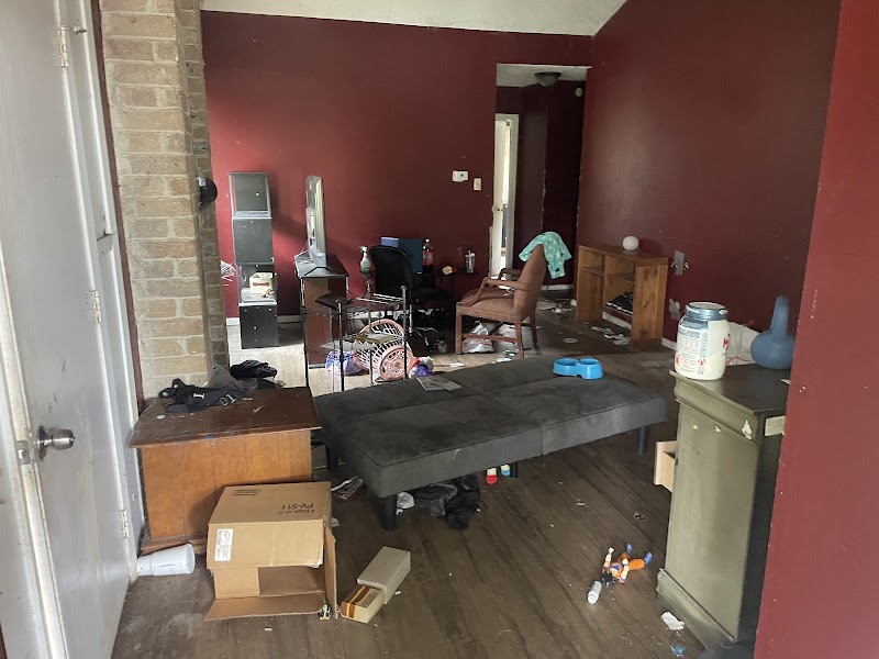 Your Junk Our Trunk LLC cover image