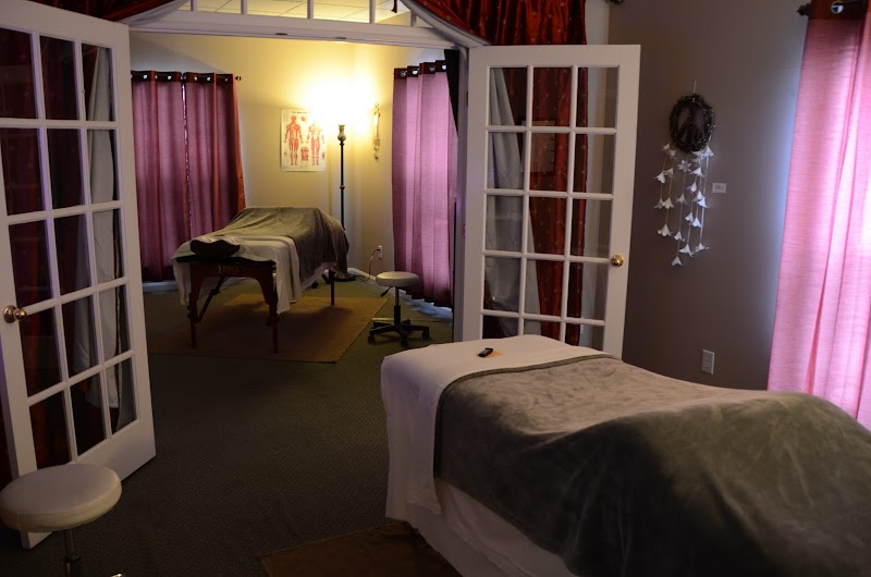 Soluna Massage cover image