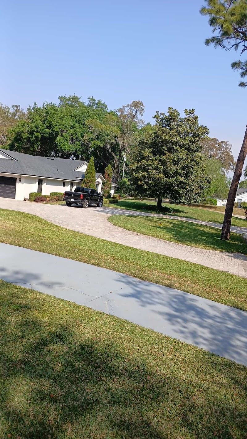 Jose & Jose Landscaping LLC cover image