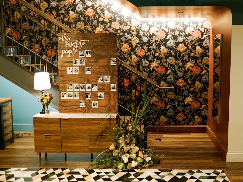 Central Square Florist cover image