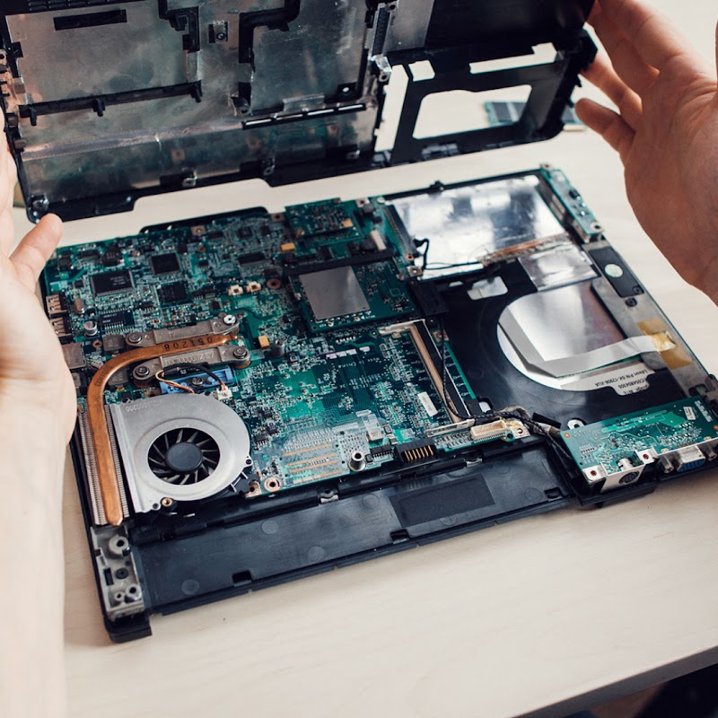 LA TECH REPAIRS Cell Phone Repair & Computer Repair cover image