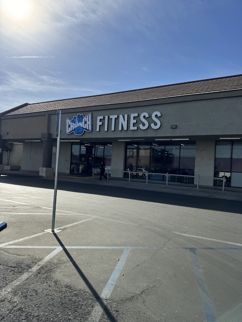 Crunch Fitness - Bakersfield cover image