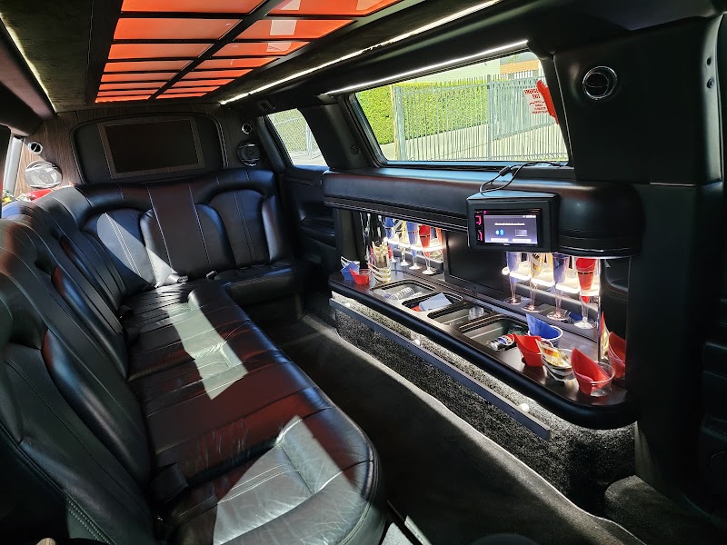 Los Angeles Limo Service LLC cover image