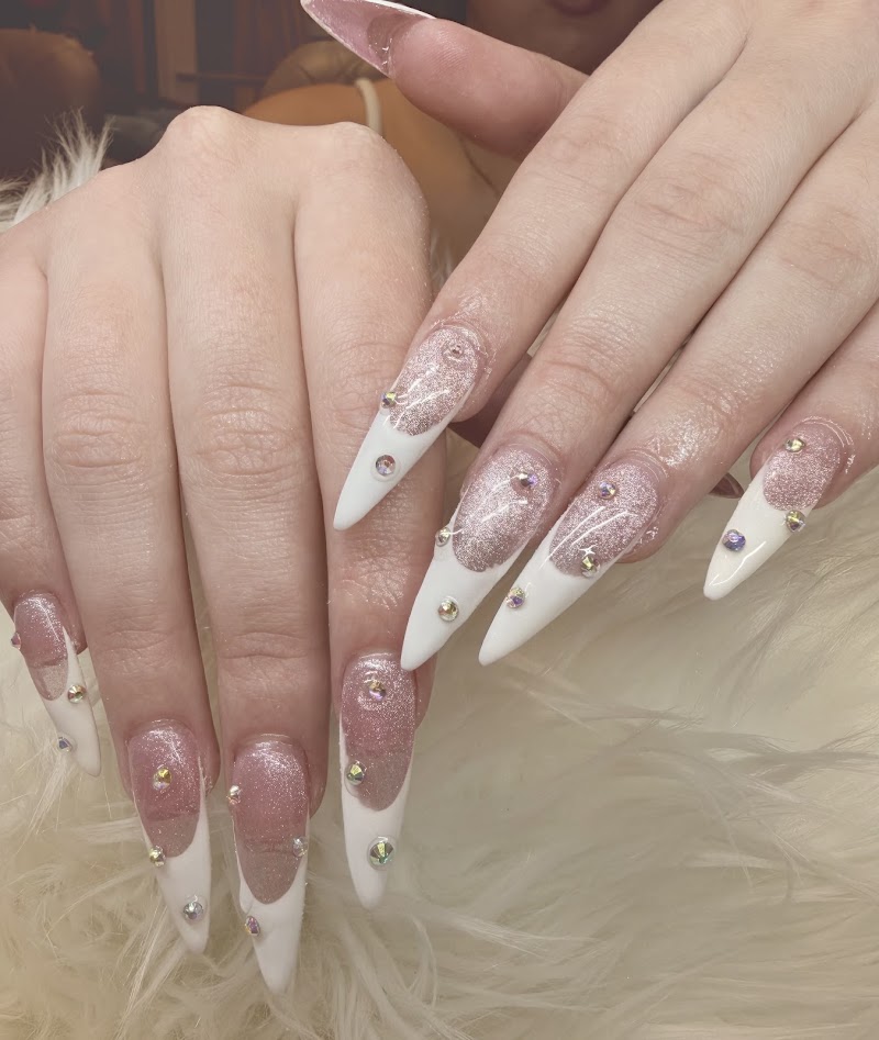 NEO'S NAILS SPA cover image
