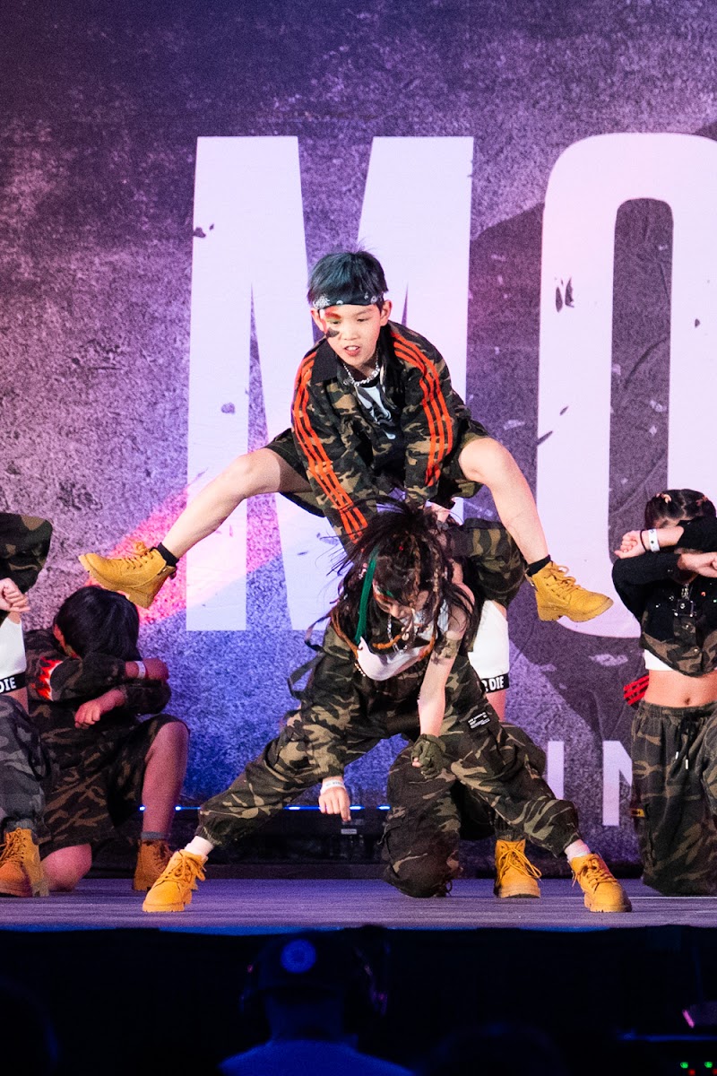 Tingna Dance Studio cover image