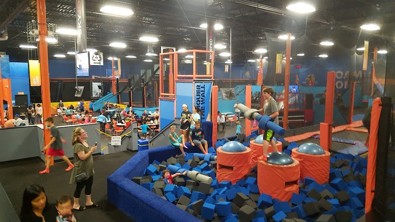 Sky Zone Milwaukee cover image