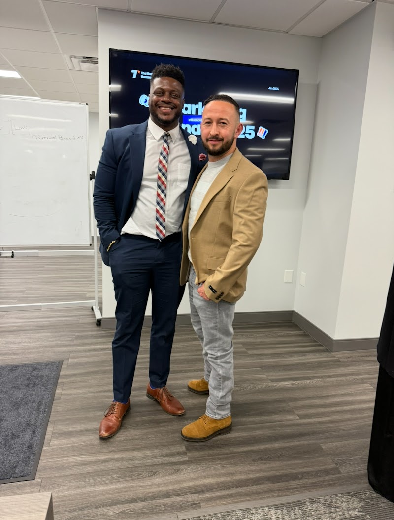 The Marketing Hunters - El Paso cover image