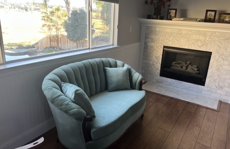 Kam's Upholstery & Furniture cover image