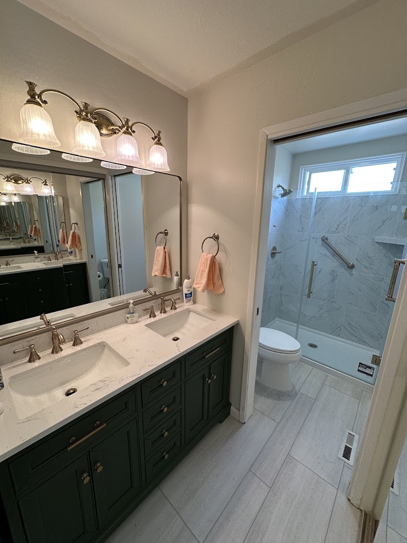 Gomez Builder & Restoration LLC cover image