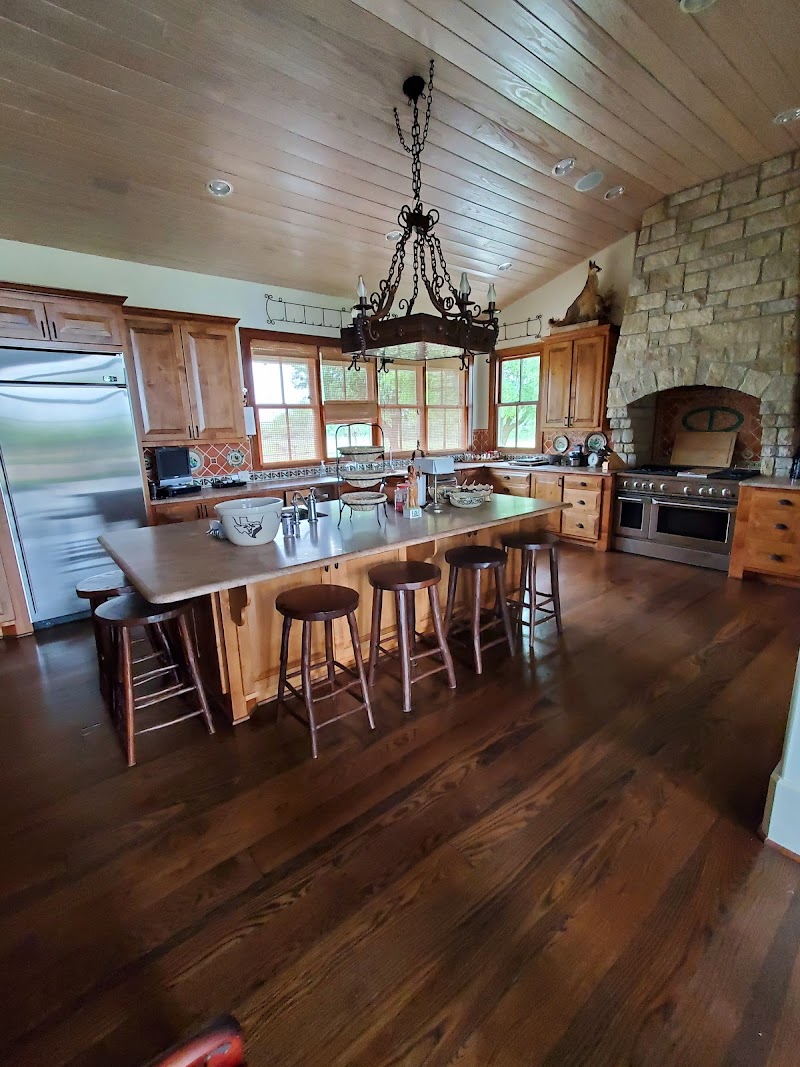 Vanessa's Elite Cleaning Services Inc cover image