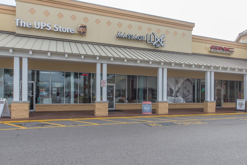 MassageLuXe cover image