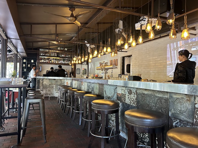 Greenstreet Cafe cover image