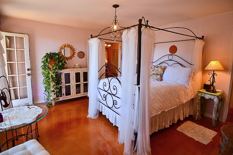 Casa del Sol Bed & Breakfast cover image