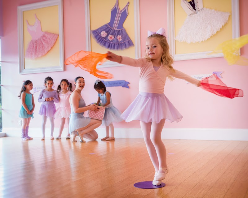 Tutu School Gilbert cover image