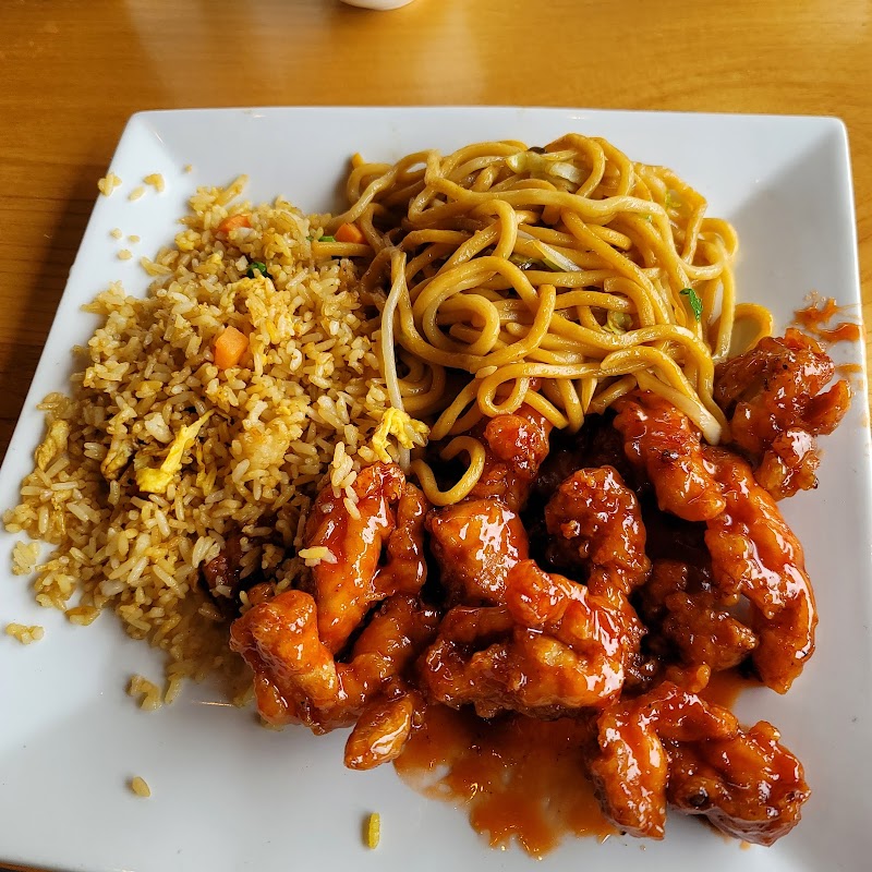 Golden Dragon Restaurant cover image